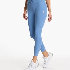 Vuori Daily Leggings, Isle Blue, Size Small
